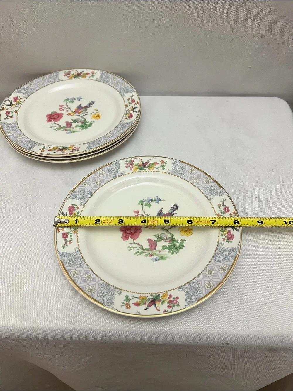 Johnson Bros England Vintage Bird Floral Dinner Plates Set of 4 Gold Trim 8”